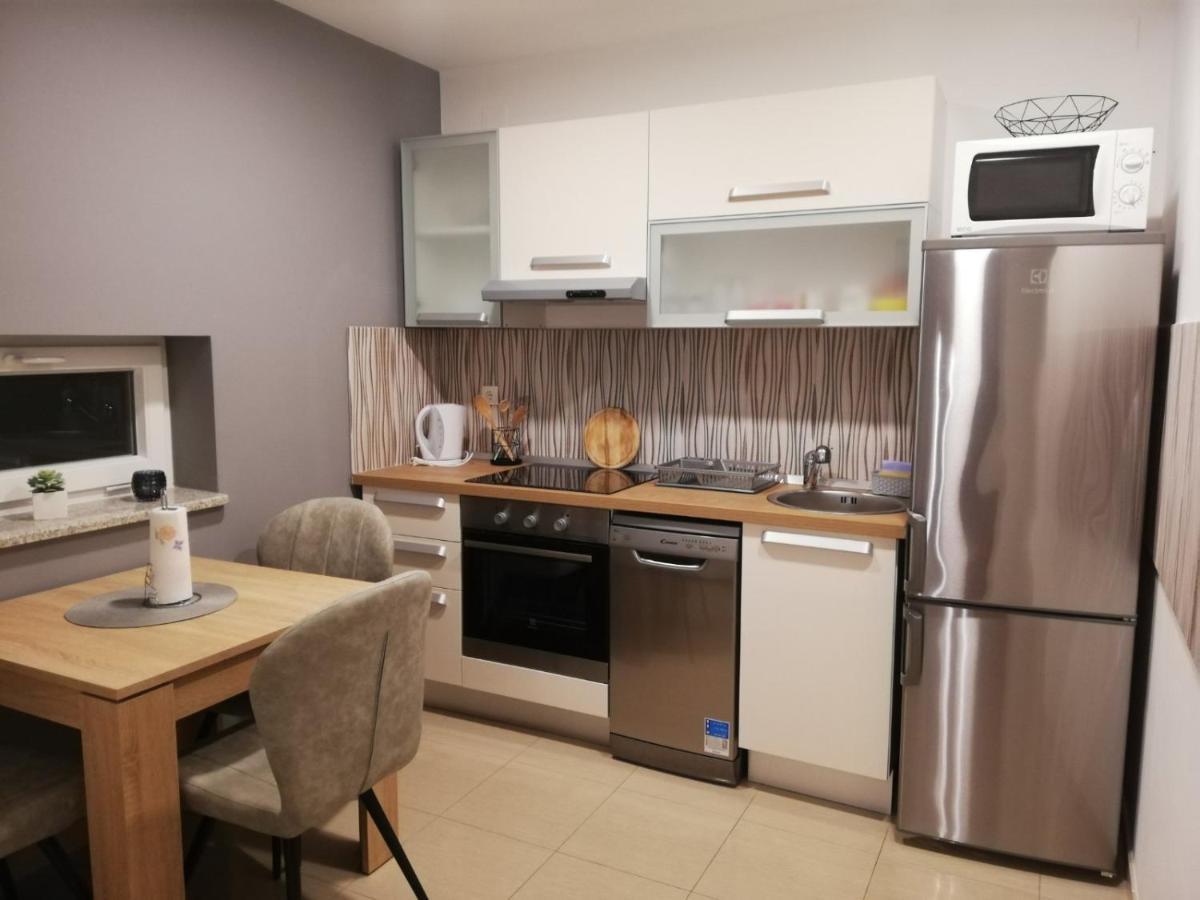 Guest House Lucija Buzin Εξωτερικό φωτογραφία