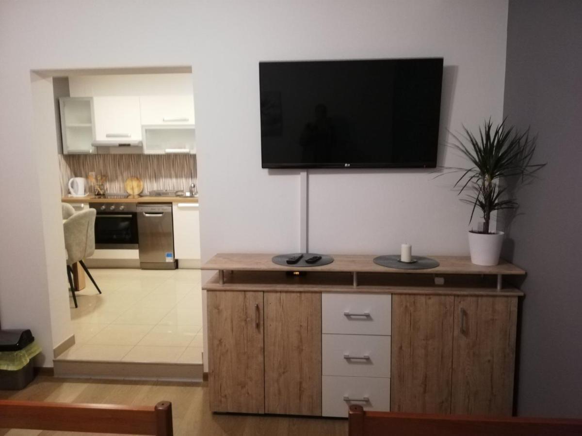 Guest House Lucija Buzin Εξωτερικό φωτογραφία